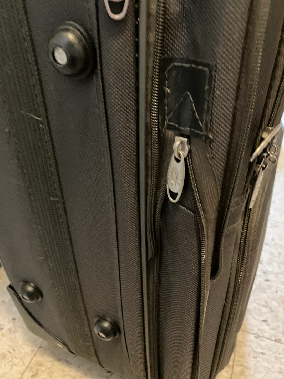American Tourister Black Rolling Suitcase - photo 5