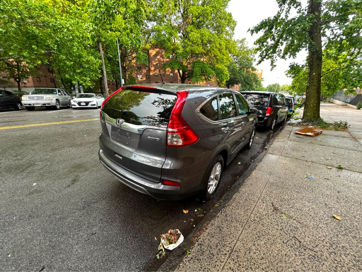2016 Honda CR-V LX - photo 2