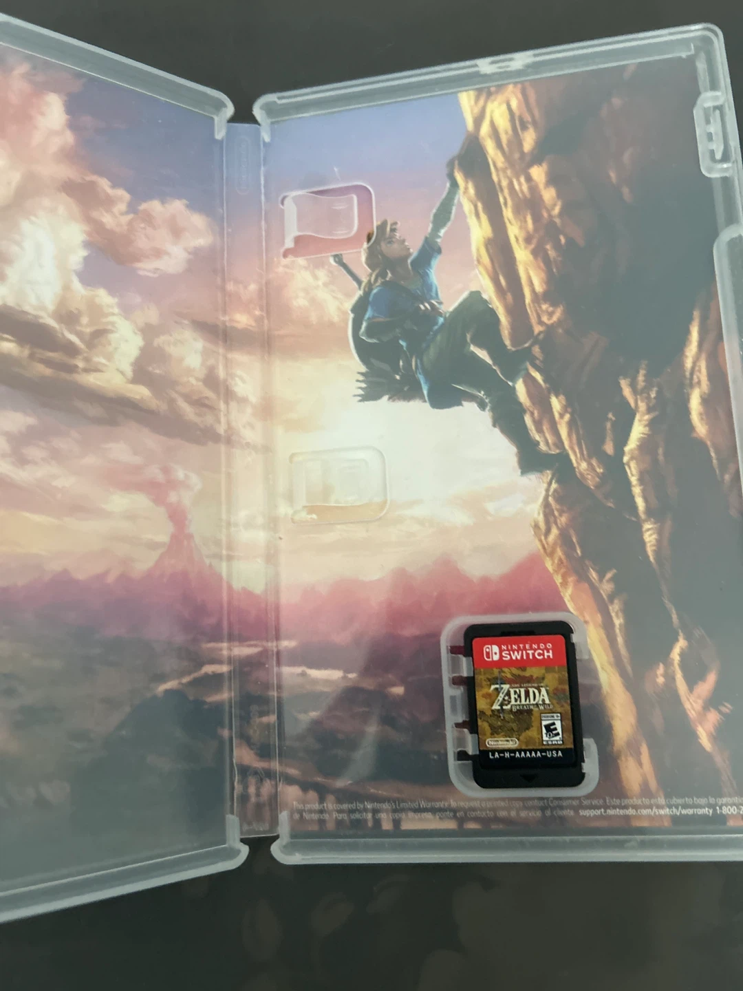 Nintendo Switch The Legend of Zelda: Breath of the Wild Game - photo 2