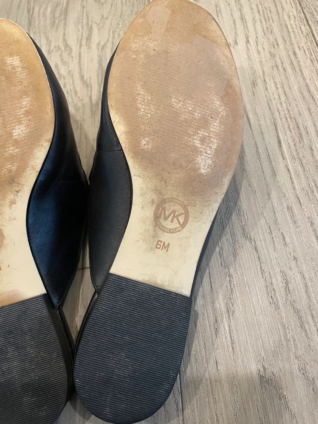 Michael Kors Black Leather Mules Size 6M - photo 5