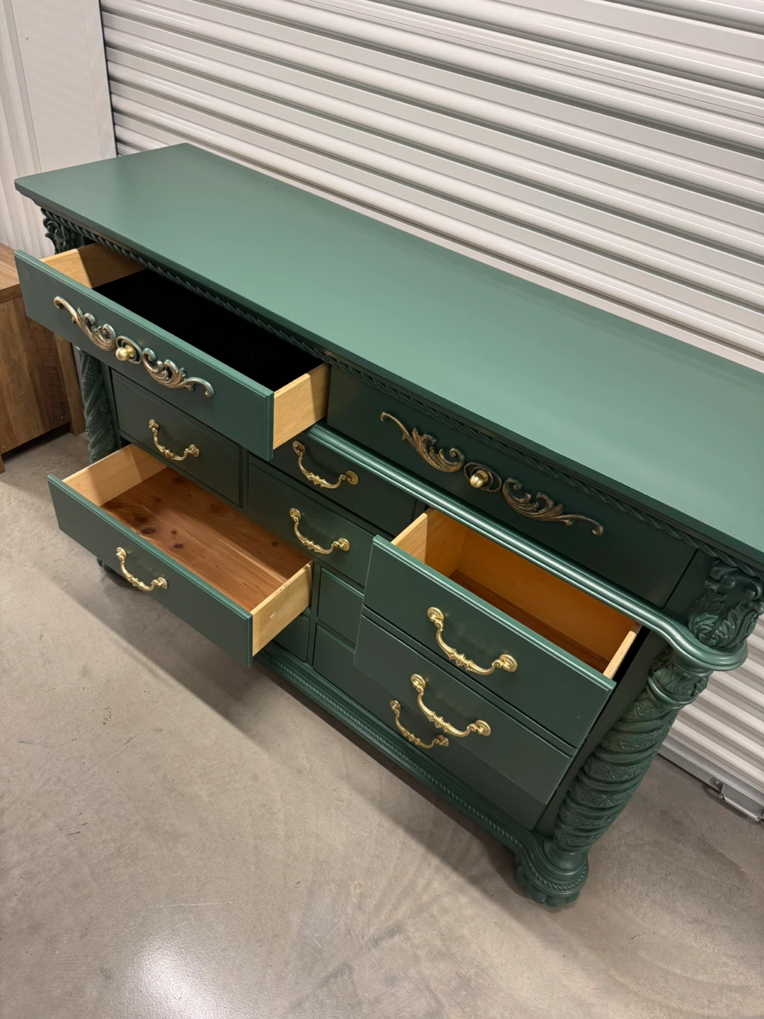 🚨Free Delivery NJ/NY Green Solid Wood Dresser - 9 Drawers - photo 4