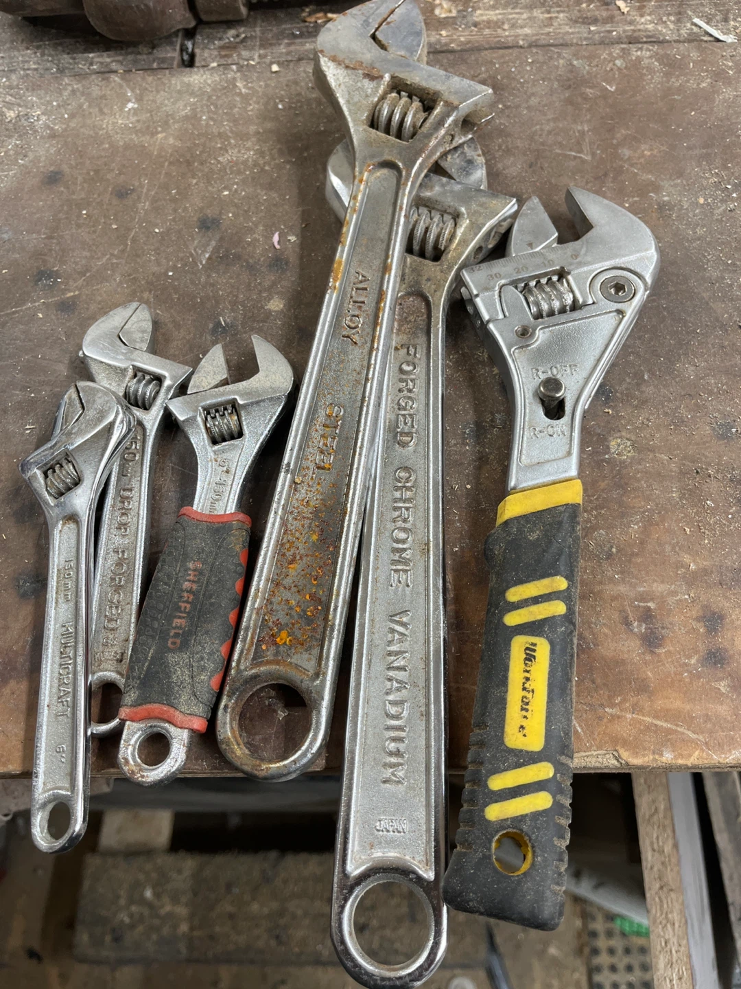 Set of 5 Adjustable Wrenches