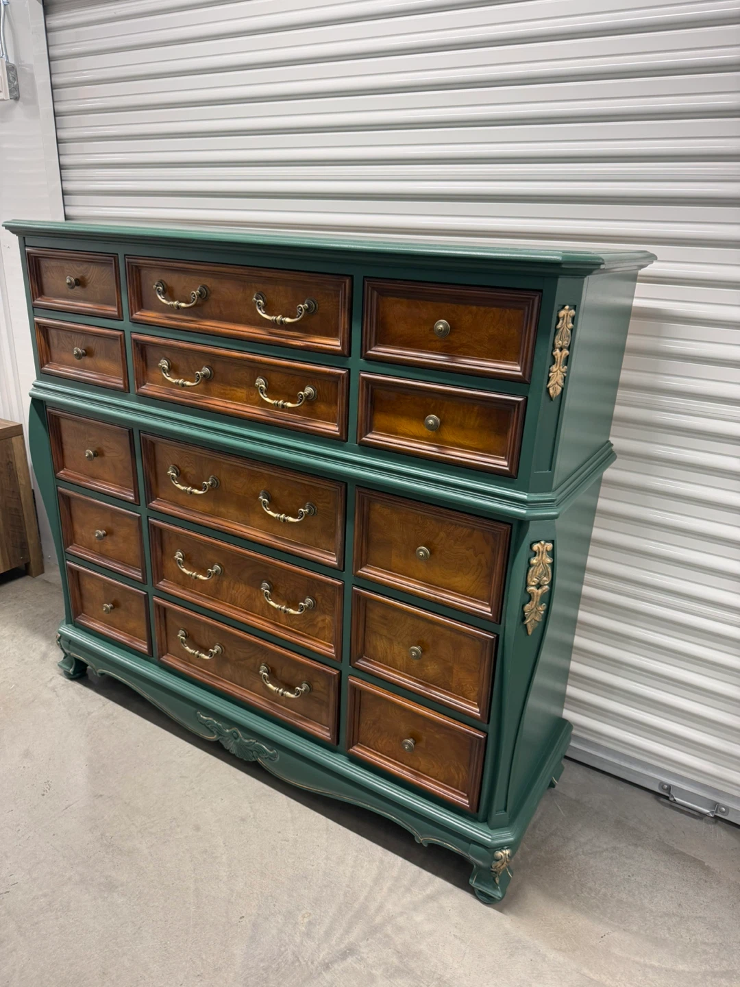 🚨Free Delivery NJ/NY Green Solid Wood Dresser - 15 Drawers - photo 2