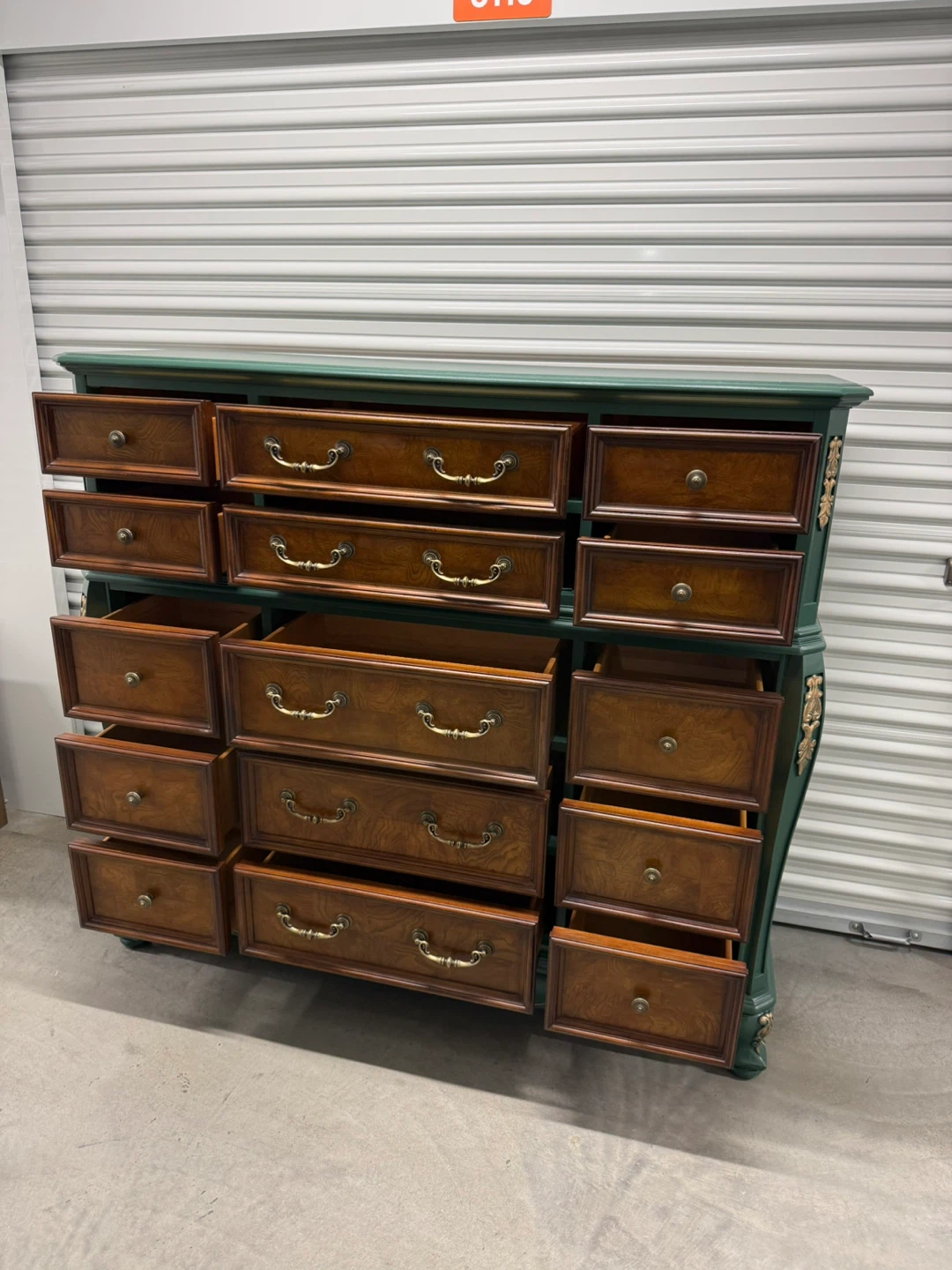 🚨Free Delivery NJ/NY Green Solid Wood Dresser - 15 Drawers - photo 5