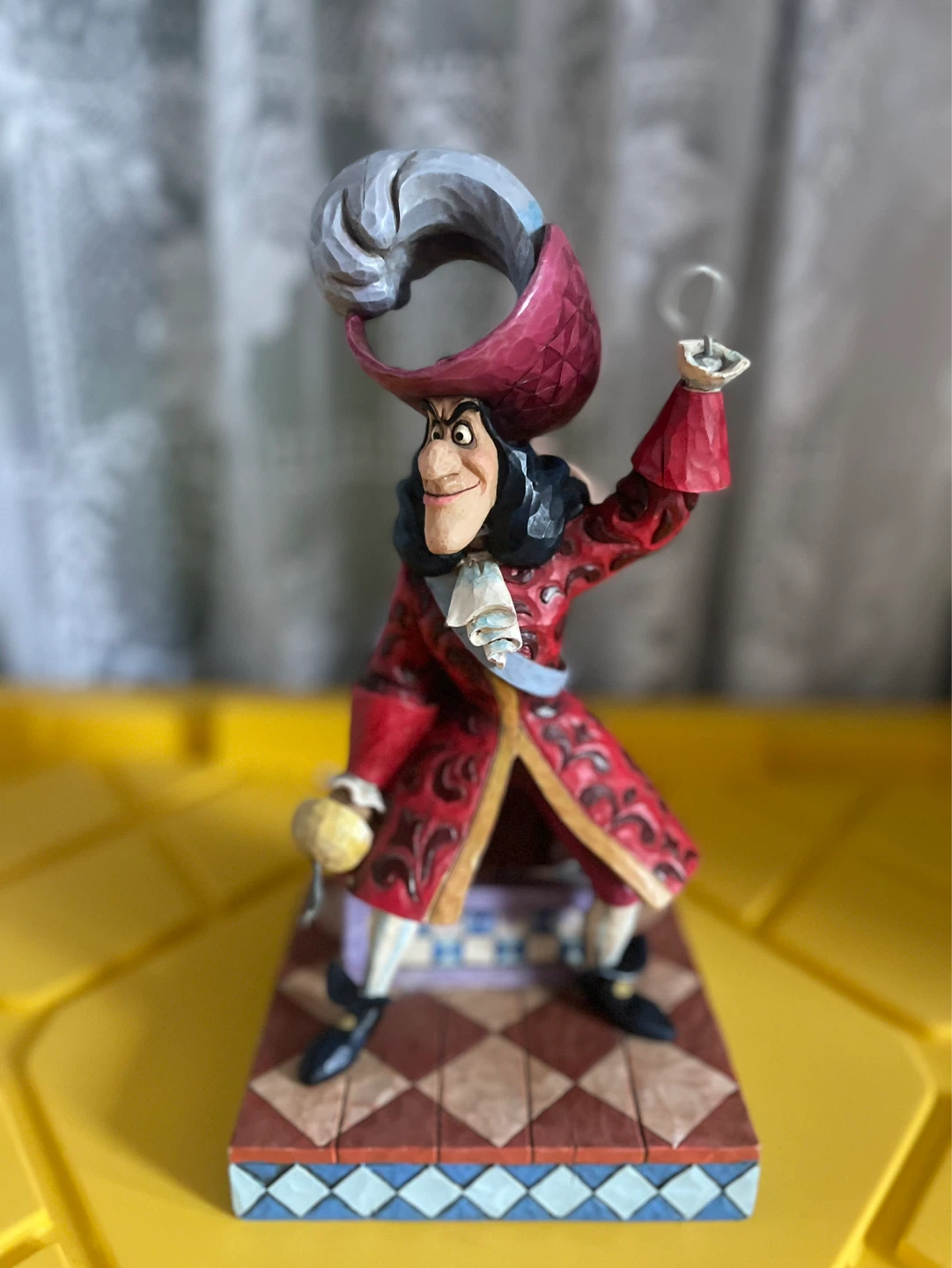 Disney Traditions Captain Hook ⚽