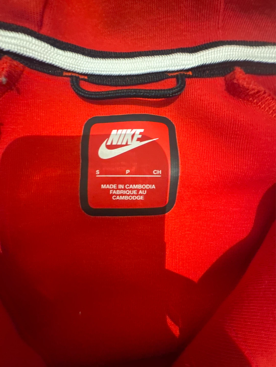 Nike Tech Fleece Hoodie Red Youth Small - photo 2