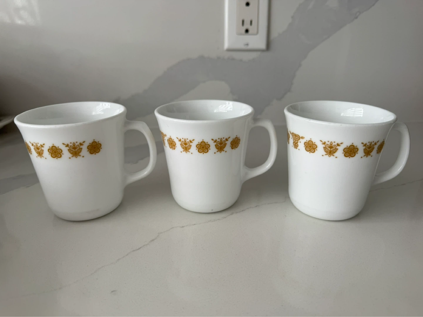 CorningWare Mugs - Set of 3 - photo 2