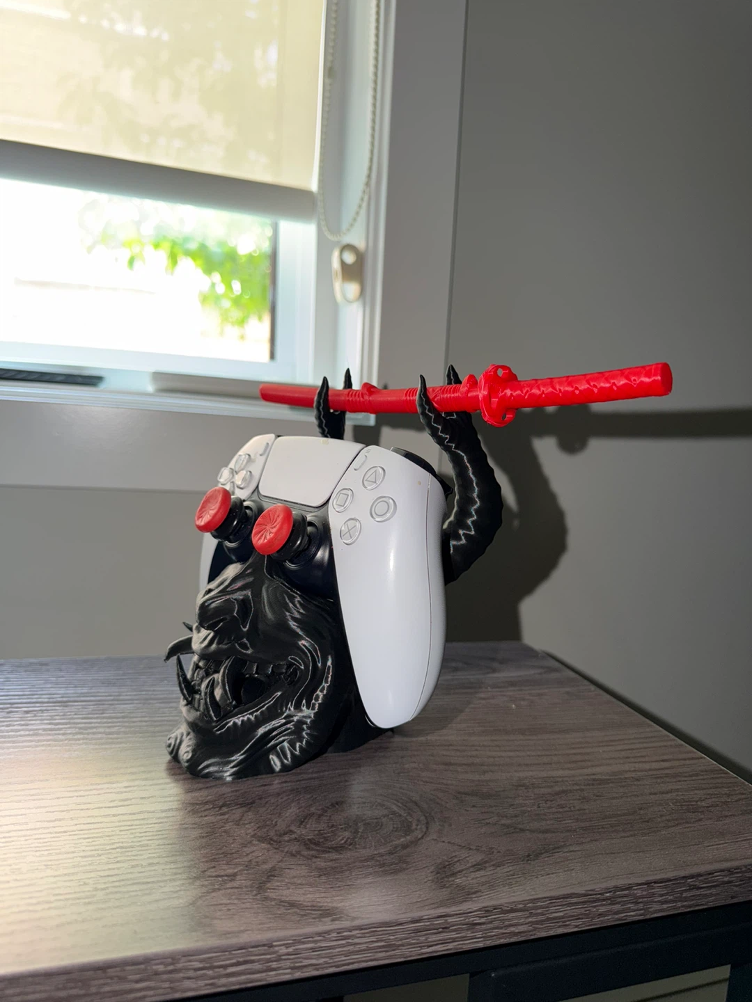 3D Printed PS5 Controller Stand - photo 3