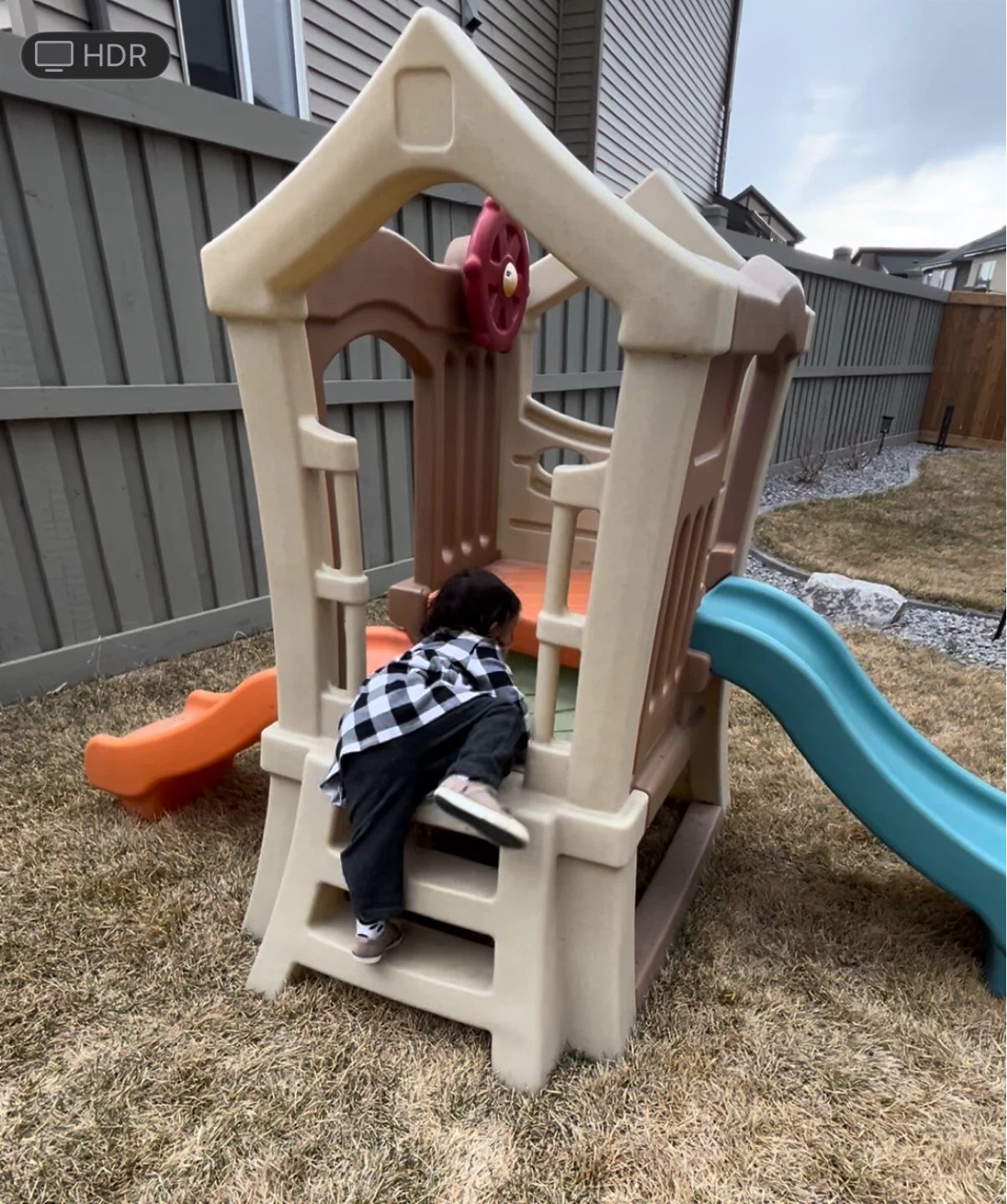 Little Tikes Play Centre with Slides - photo 2