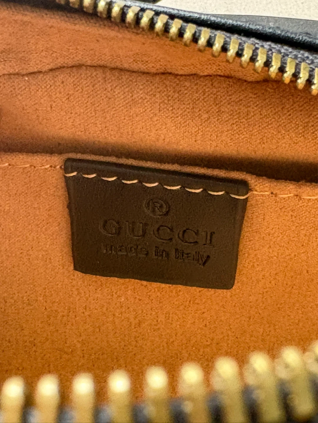 GUCCI Black Quilted Leather Belt Bag - photo 4