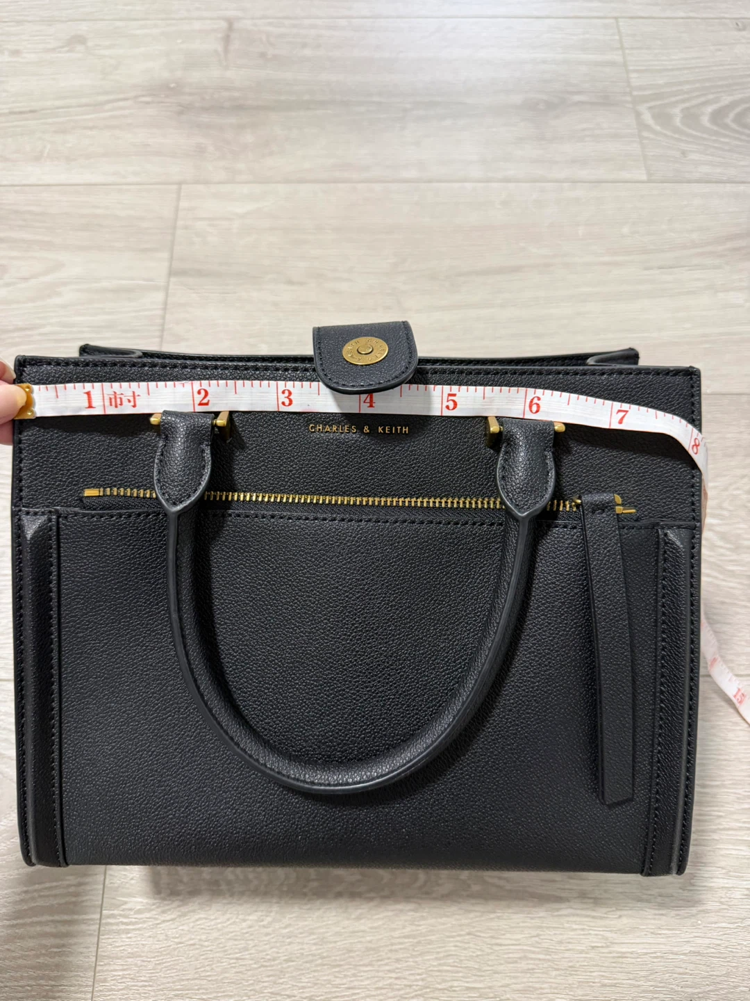 Charles & Keith Black Handbag - photo 2