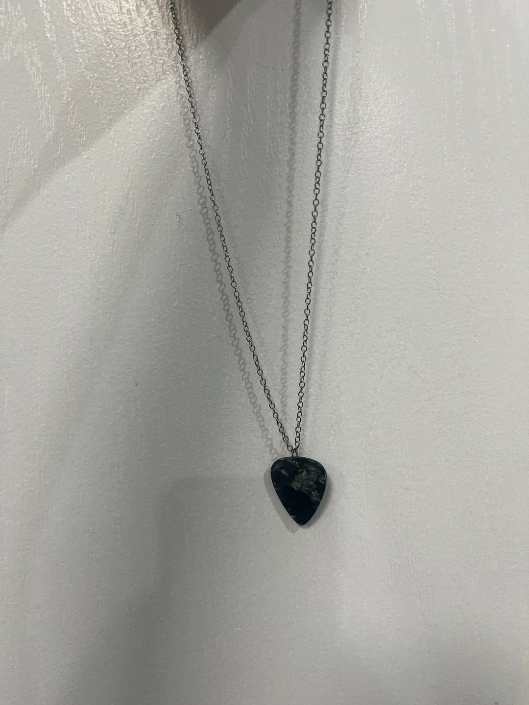 Guitar Pick Necklace - photo 2