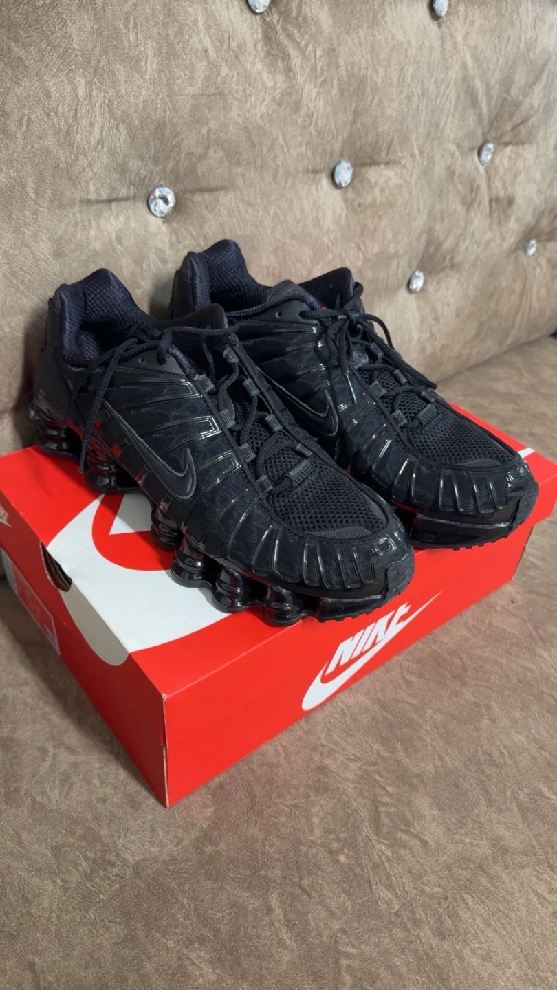 Nike Shox TL triple black