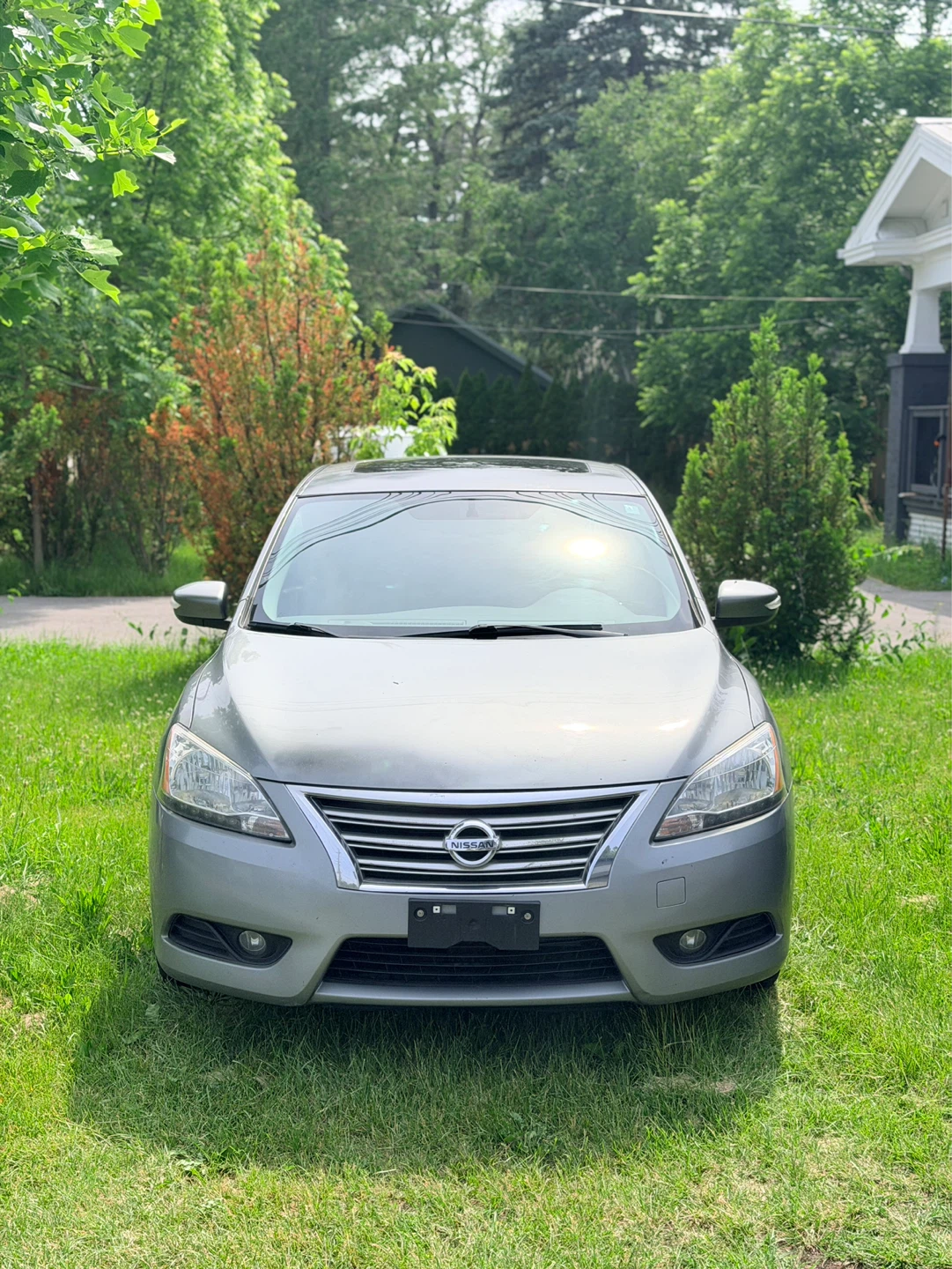 Silver Nissan Sentra SL Sedan - photo 2
