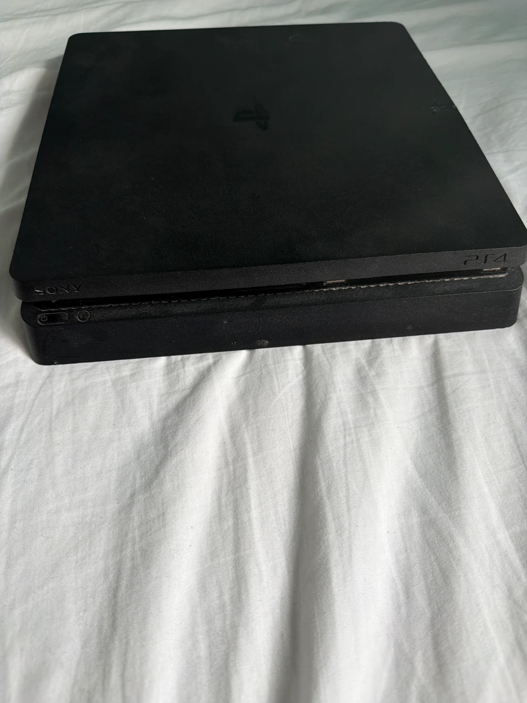 Sony PlayStation 4 Slim Console with 2 ps4 controller
