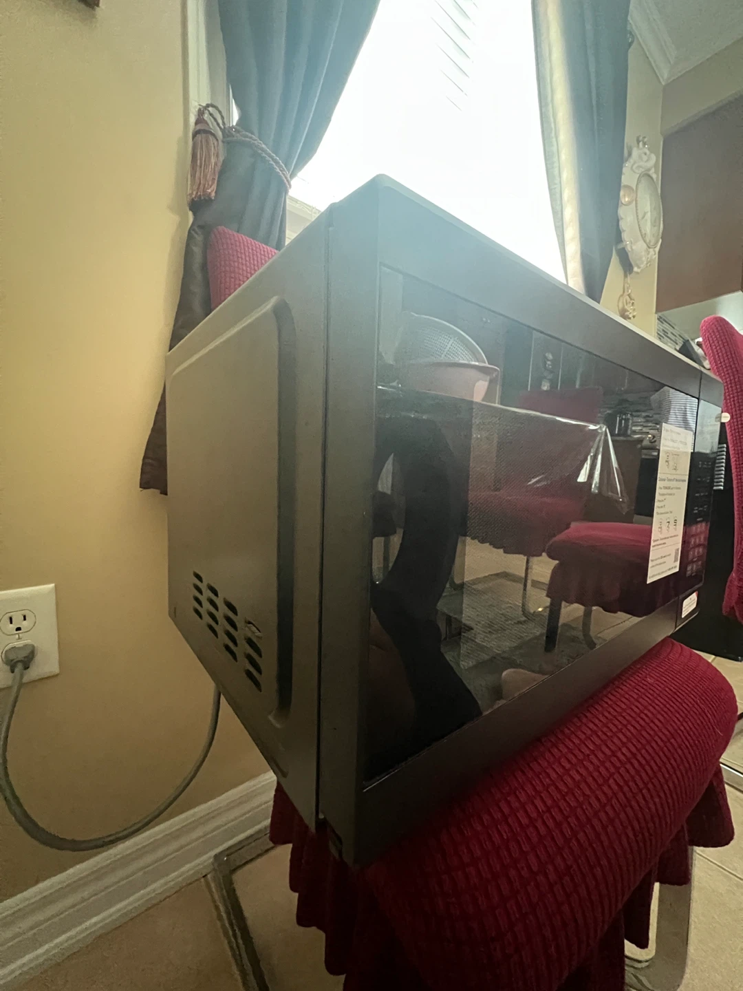 Hamilton Beach Microwave - photo 3