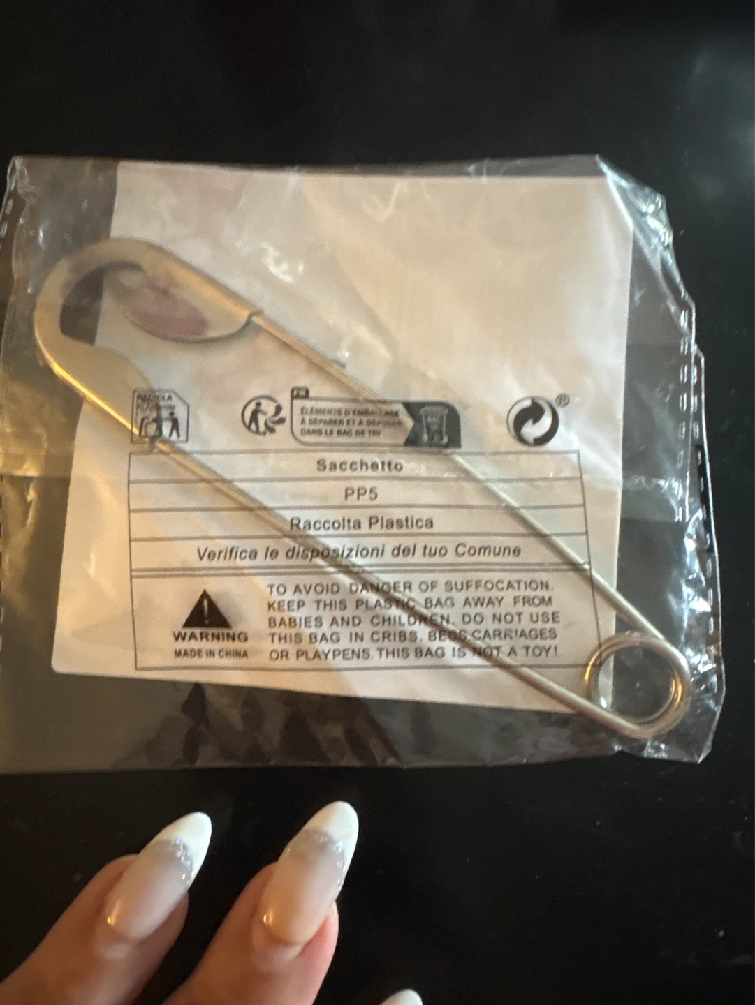 ⚽️ New Large Safety Pin Hair Clip Accessory - photo 3