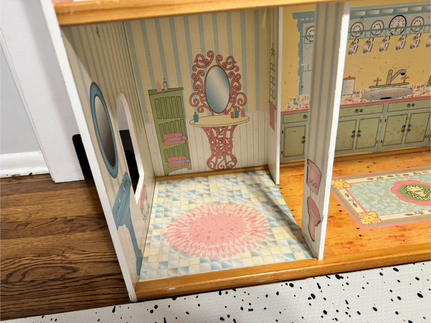 Three floor KidKraft Dollhouse - photo 2