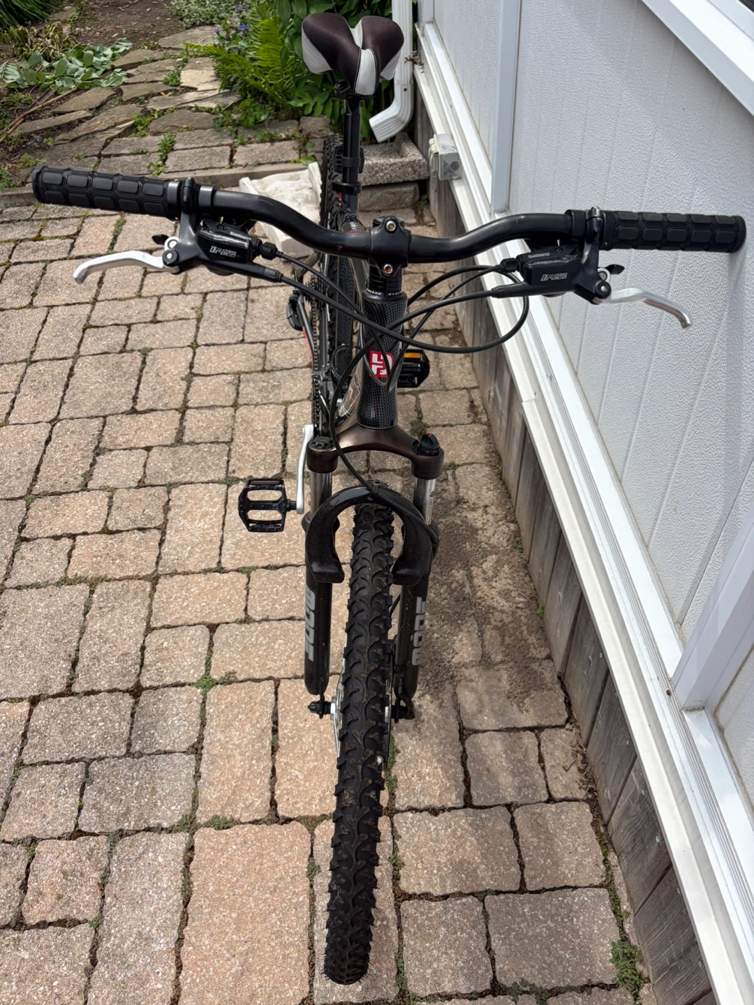 Diamond Back Mountain Bike - photo 3