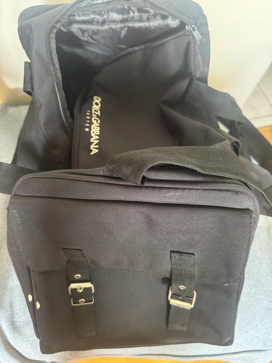 ⚽️Dolce & Gabbana Parfum Black Duffle Bag - photo 4