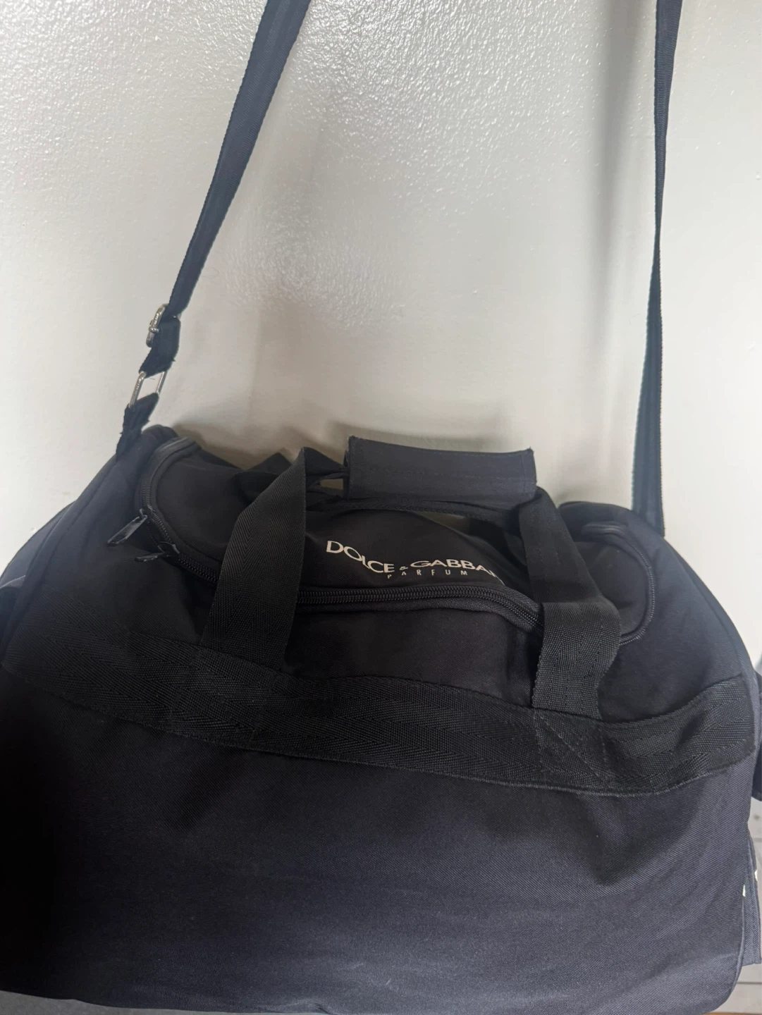 ⚽️Dolce & Gabbana Parfum Black Duffle Bag