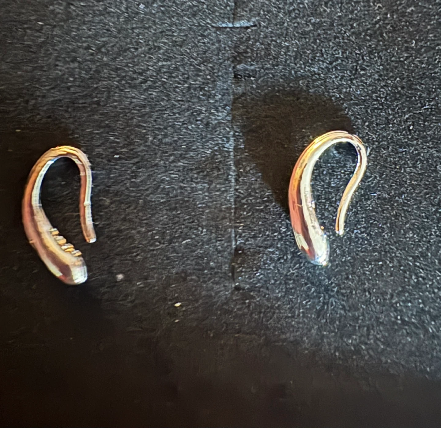⚽️ 925 Sterling Silver Teardrop Hoop Earrings