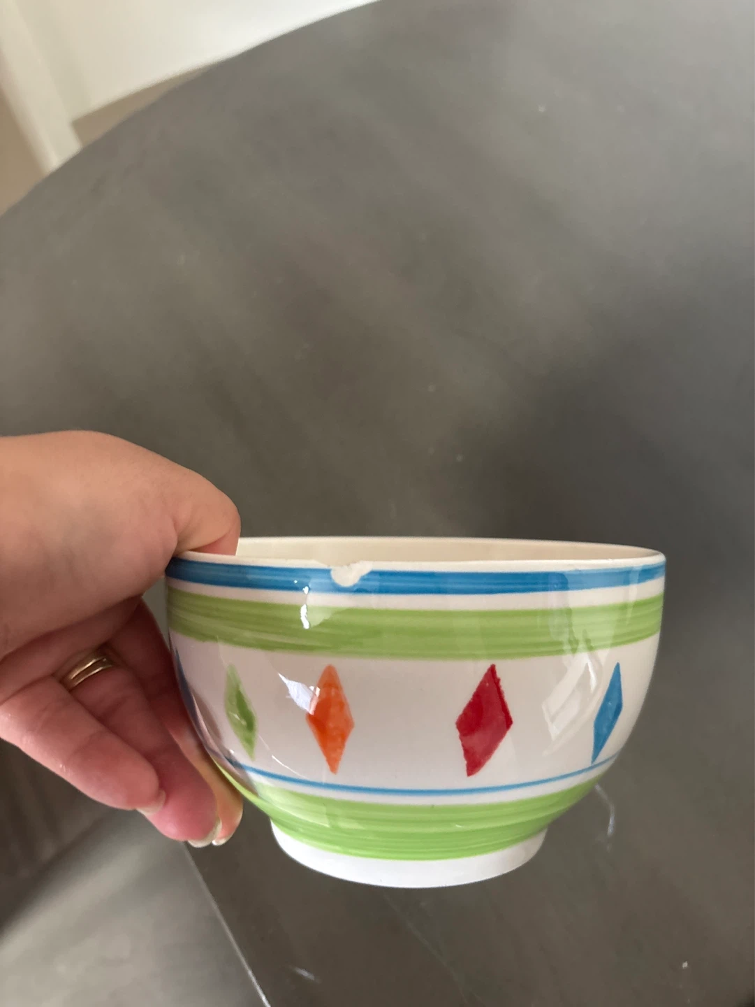 Ceramic Bowl with Colorful Diamond Pattern - Chipped Rim⚽️ - photo 2
