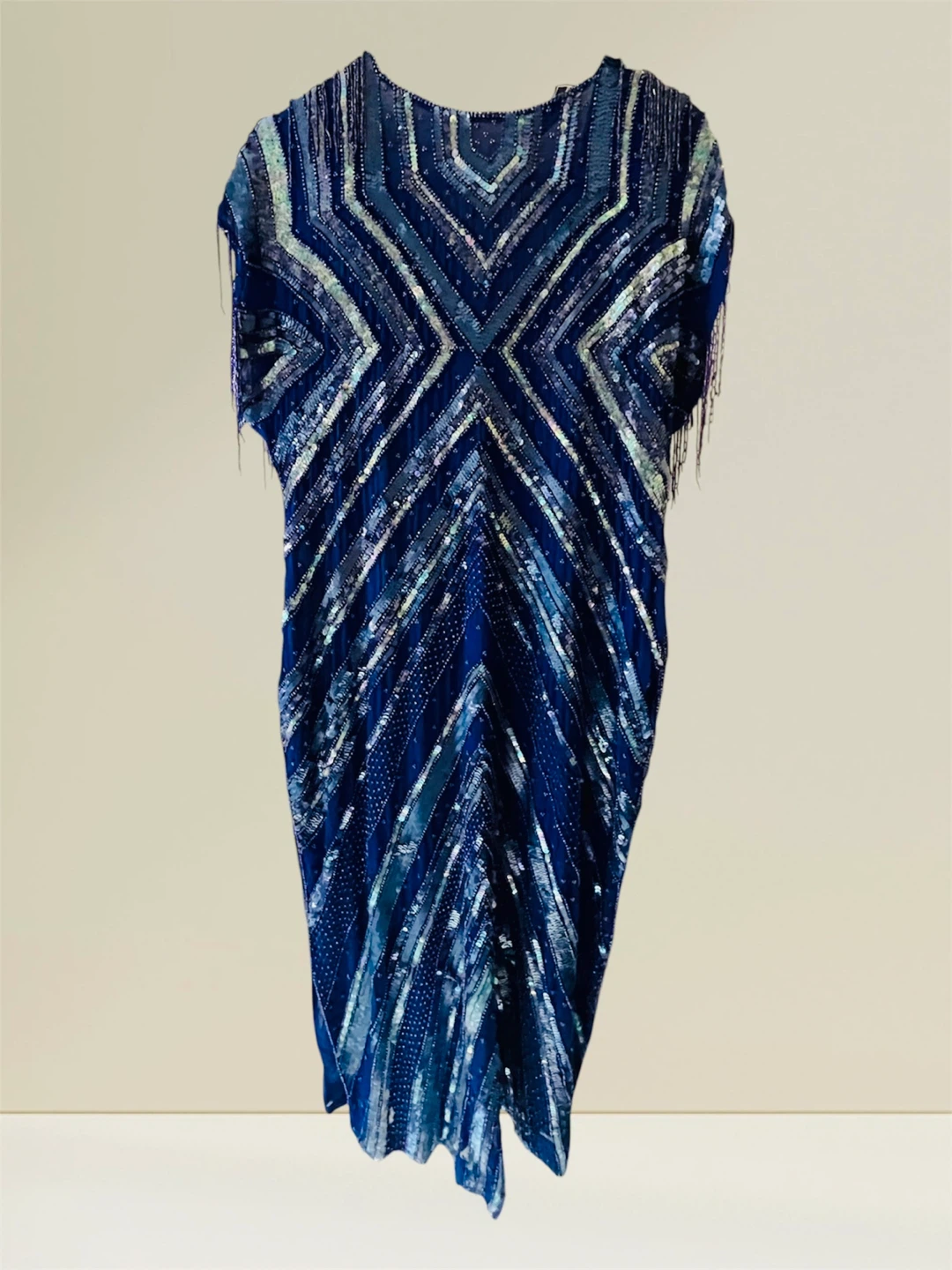Ladies’ Dress - photo 3