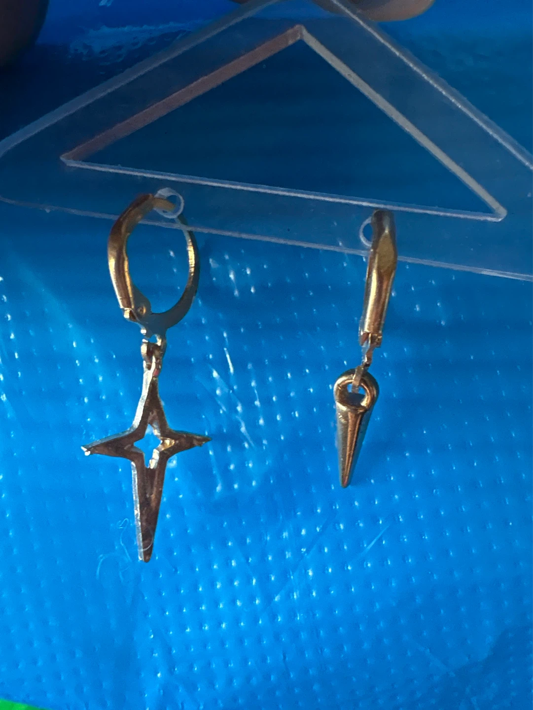 ⚽️ Gold Star and Spike Dangle Hoop Earrings - photo 5