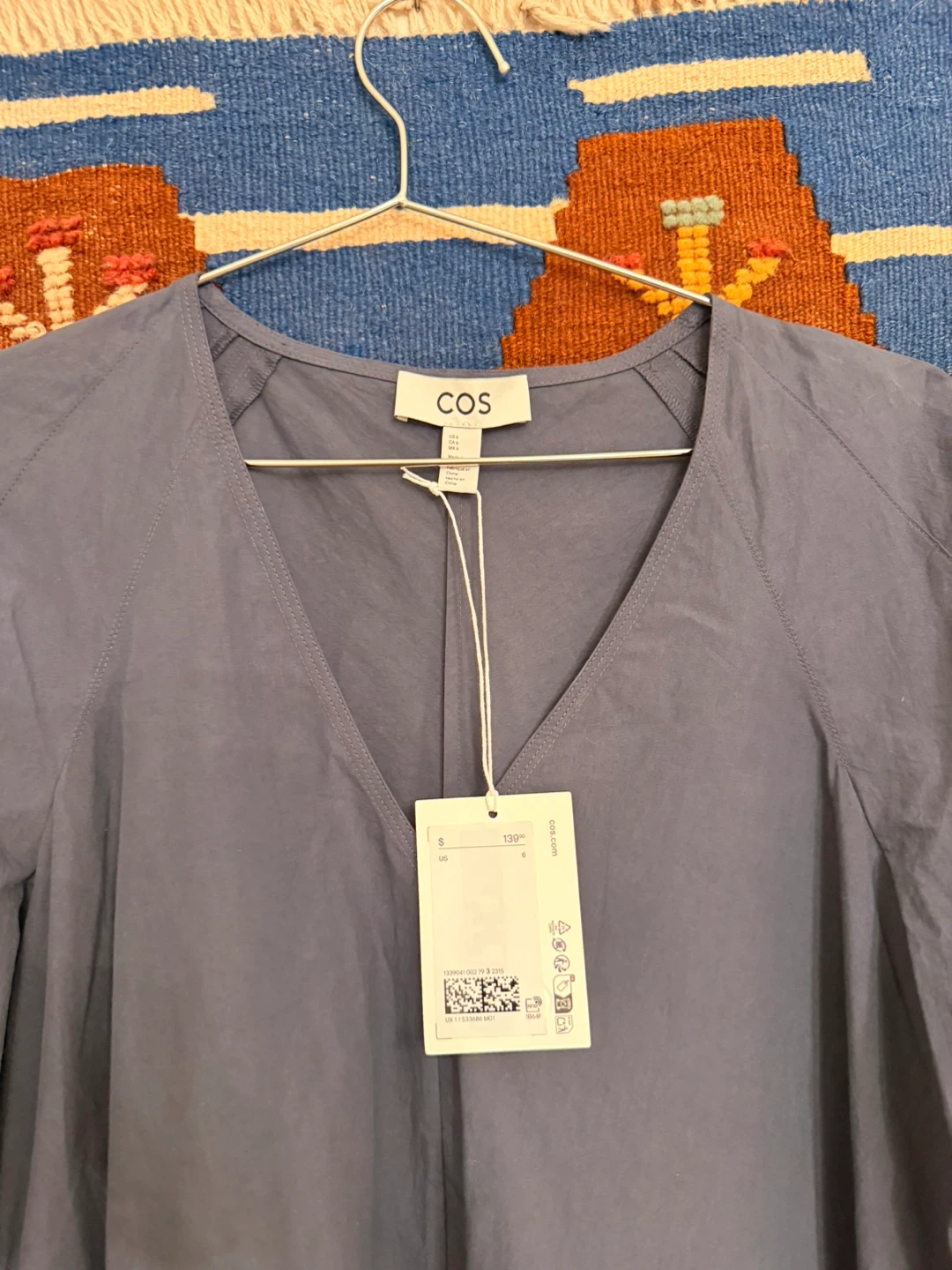 COS V-Neck Dress -Brand new - photo 4