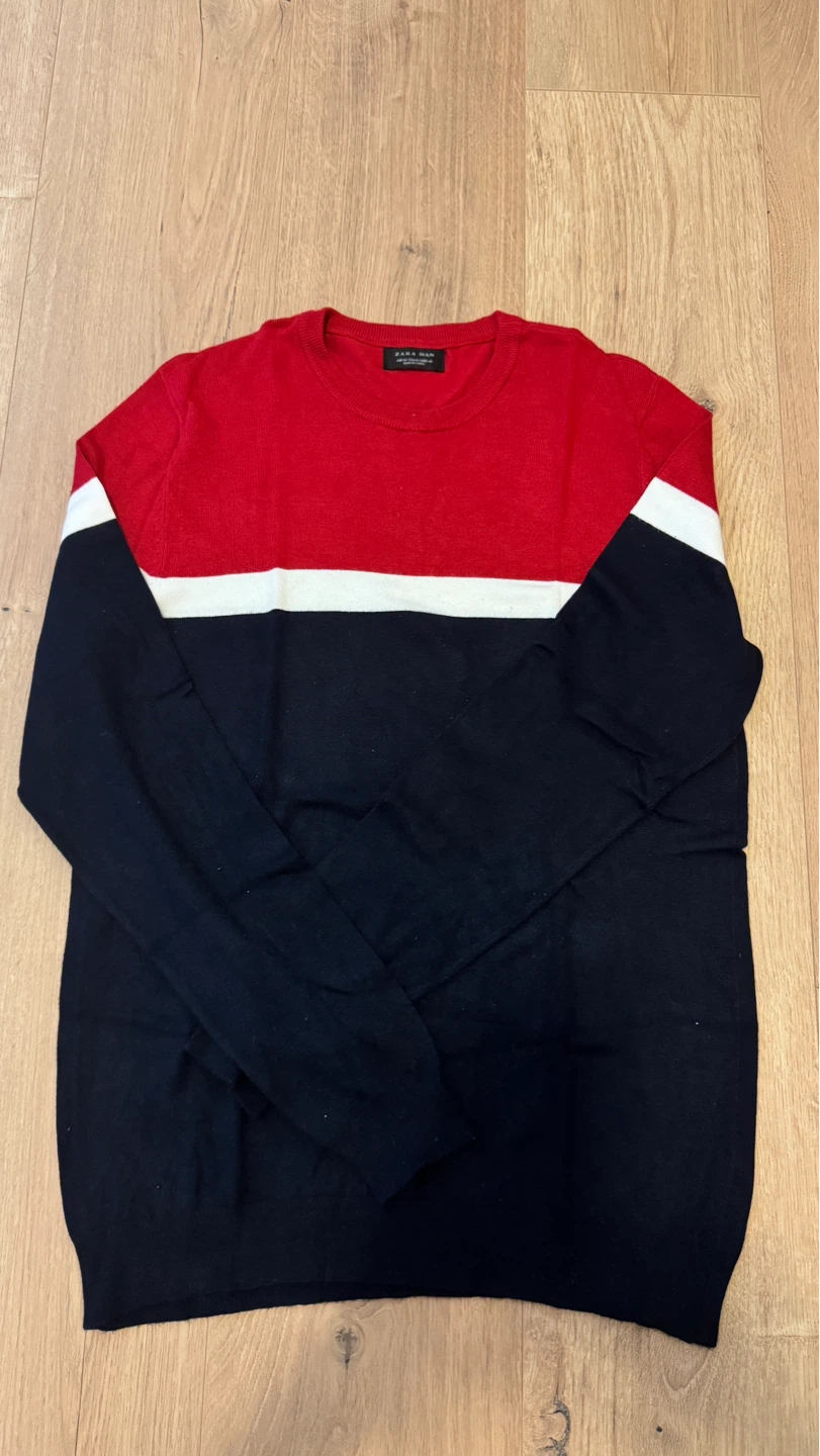Zara Man Red and Blue Sweater Size M - Barely Worn