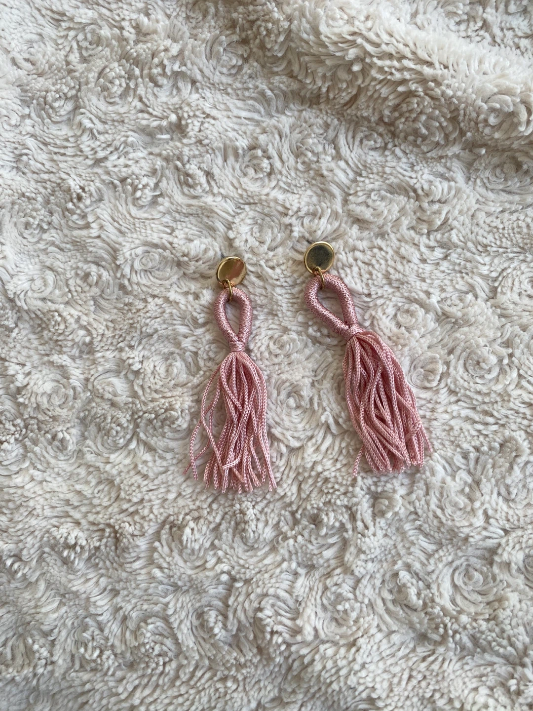 Pink Tassel Earrings ⚽️