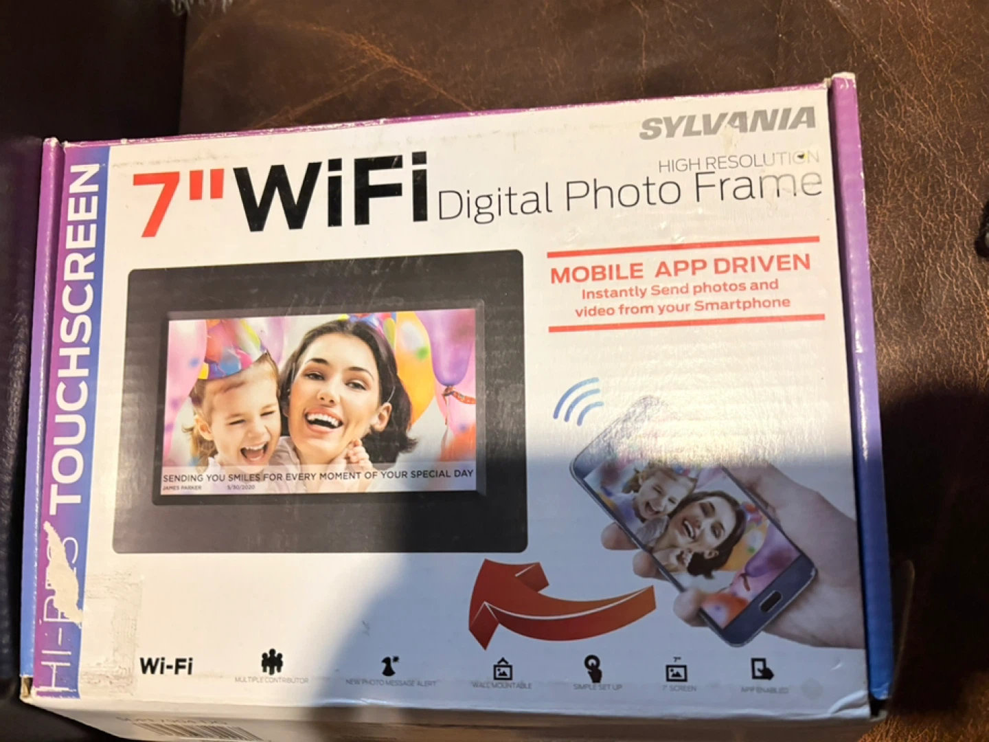 Sylvania 7" WiFi High Resolution Digital Photo Frame - photo 3