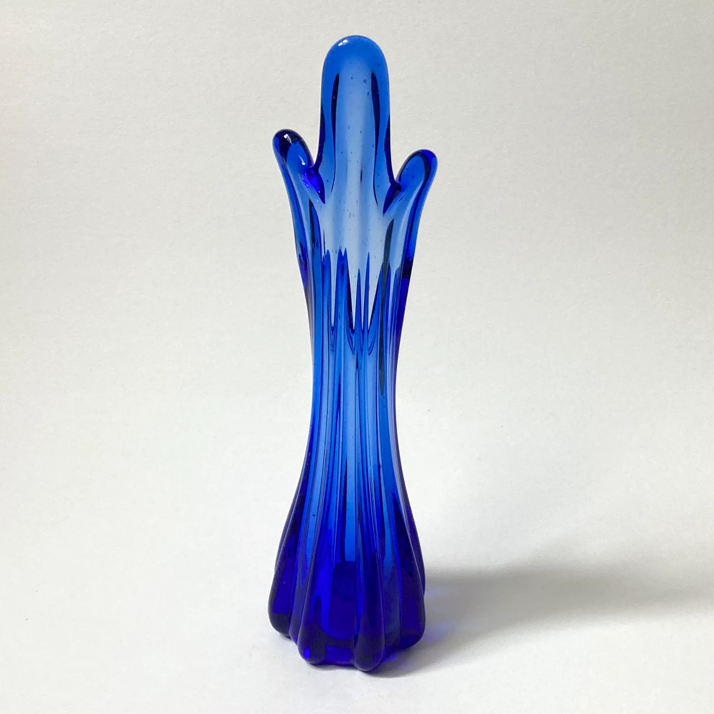 Vintage MCM Cobalt Swung Glass Vase ⚽ - photo 4