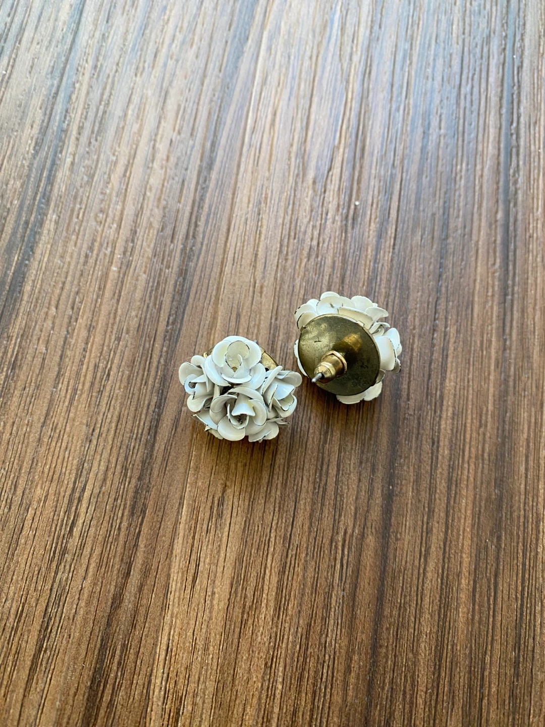 White Floral Stud Earrings