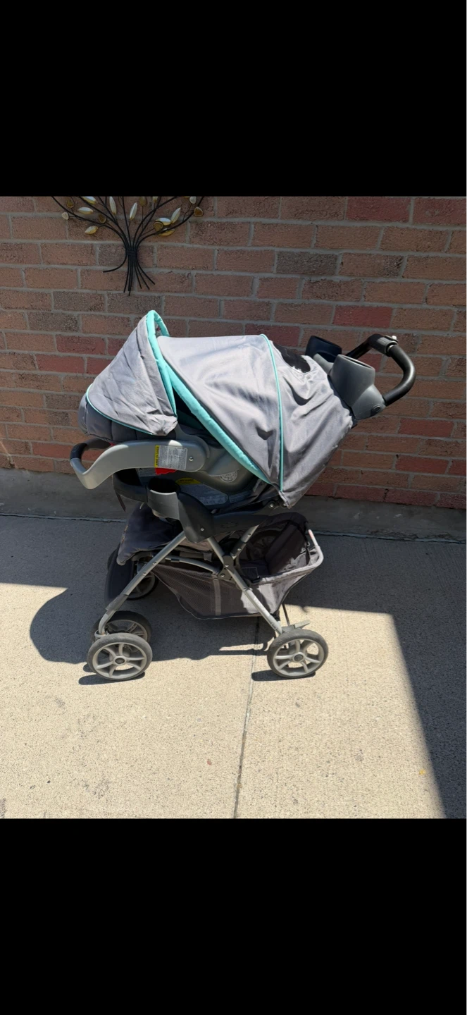 Stroller With Attachable Baby Seat - photo 2