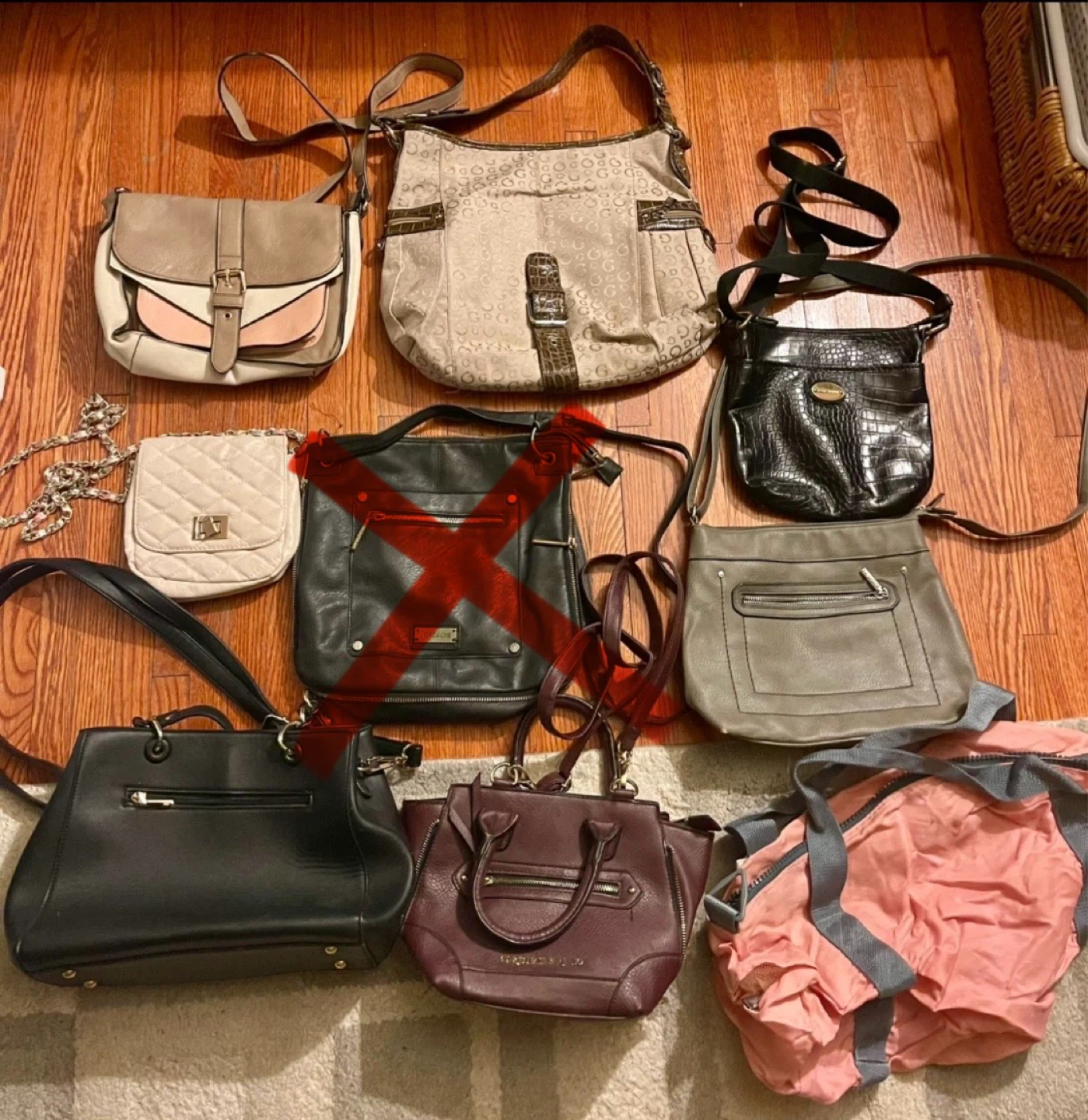 Assorted Women's Handbags - photo 2