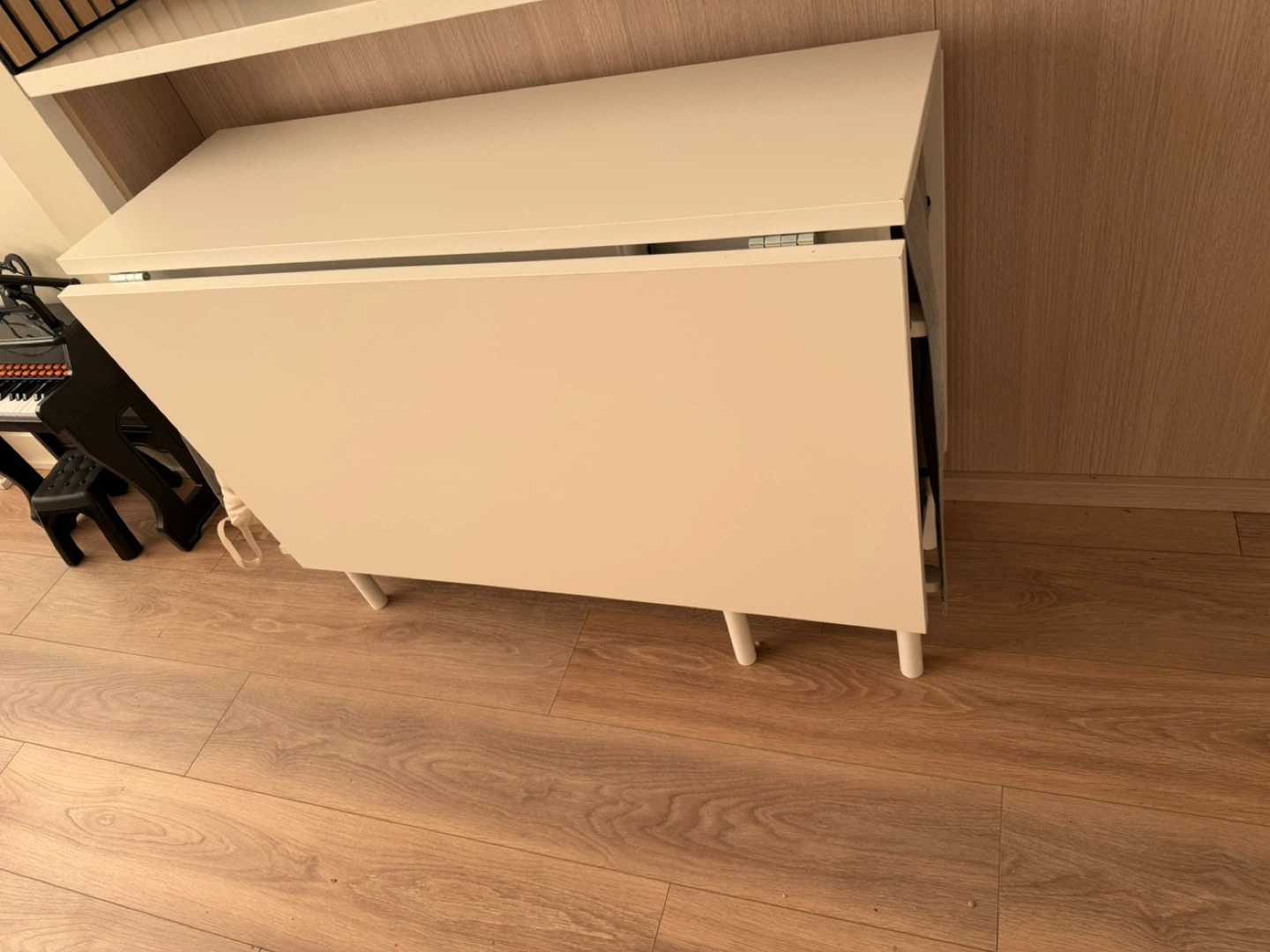 KEA Foldable / Extendable Dining Table + 3 Chairs - photo 2