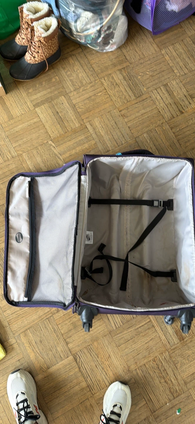 American Tourister Purple Suitcase - photo 4