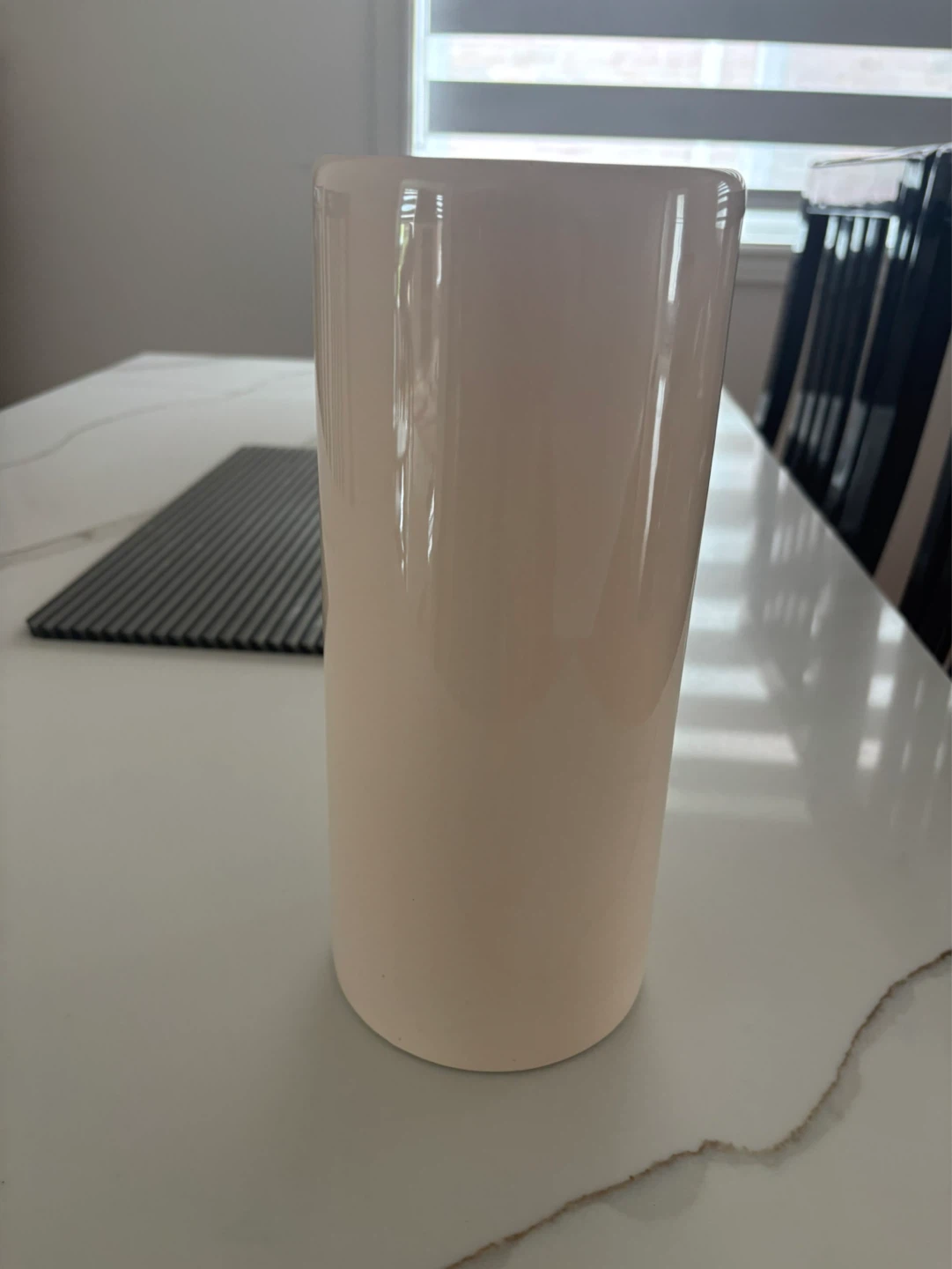Tall ceramic vase ⚽