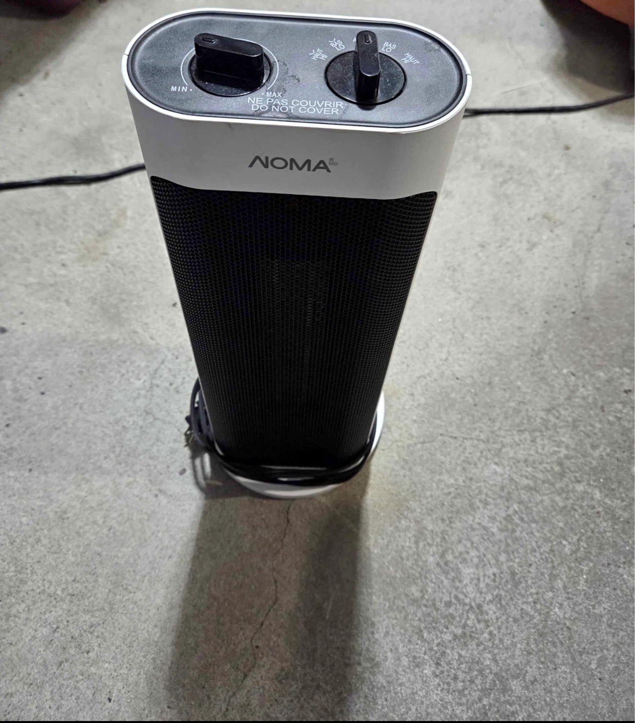 Noma Oscillating Ceramic Tower Heater