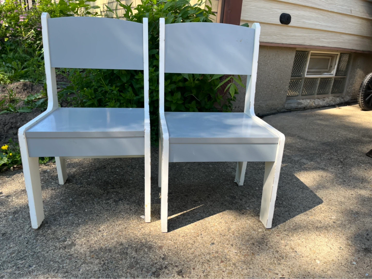 Set of 2 Gray and White child sized Chairs