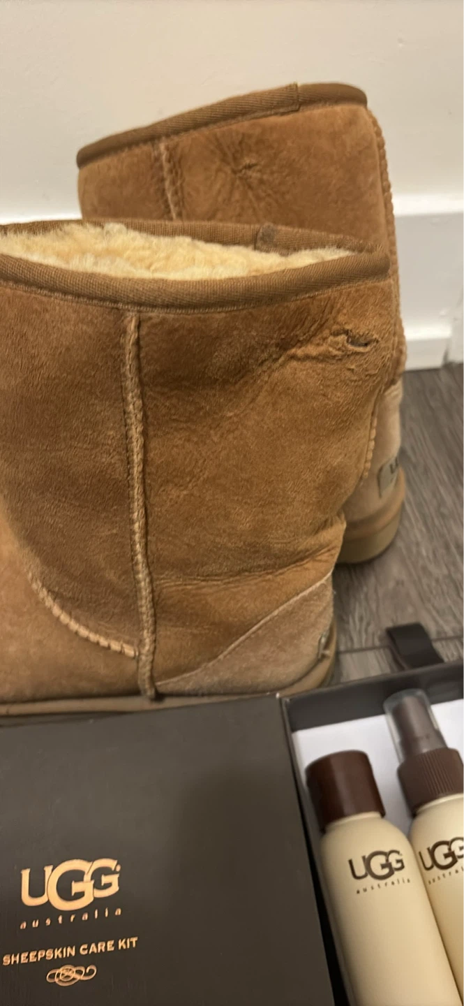 UGG Australia Sheepskin Boots - photo 3