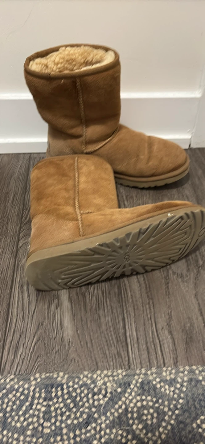 UGG Australia Sheepskin Boots - photo 2