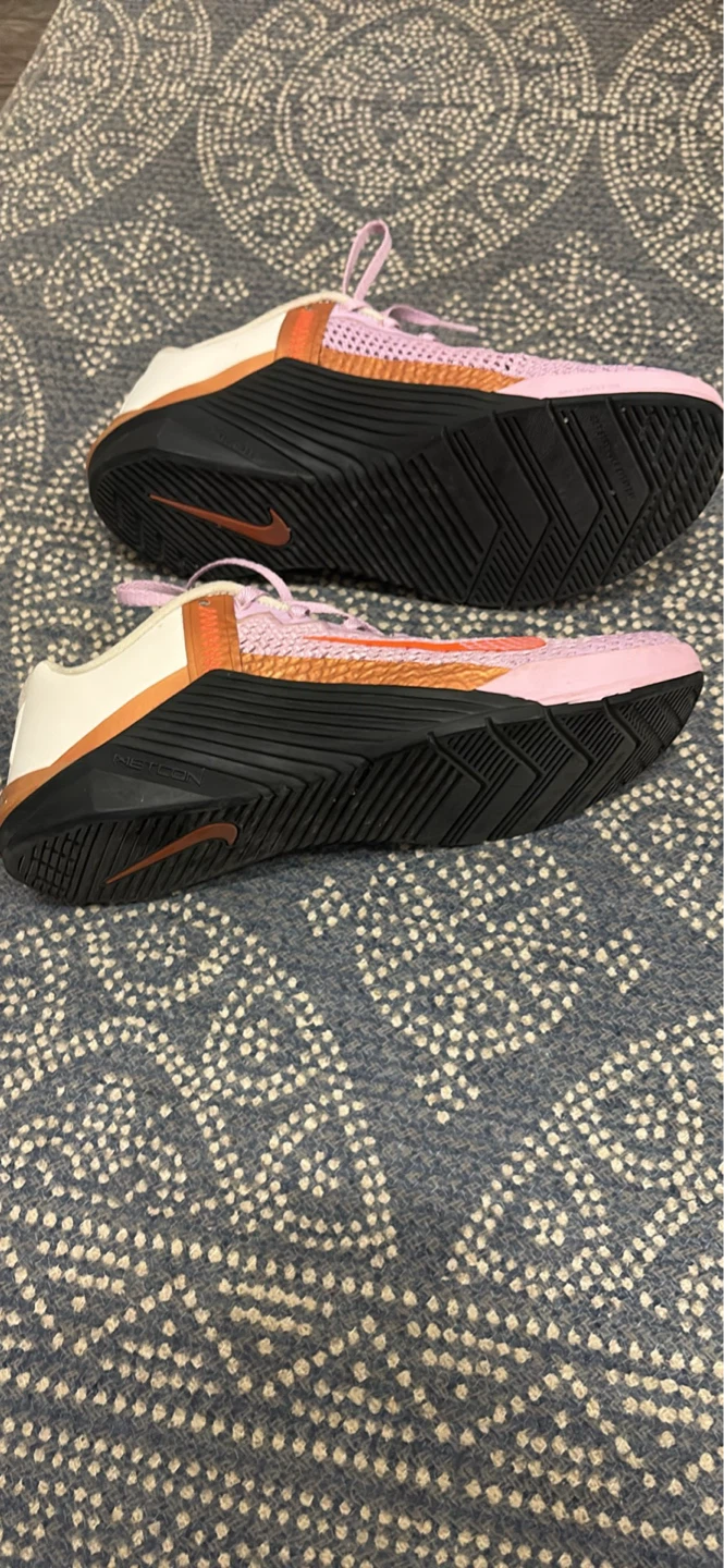 Nike Metcon Women's Training Shoes. Size 7.5 - photo 3