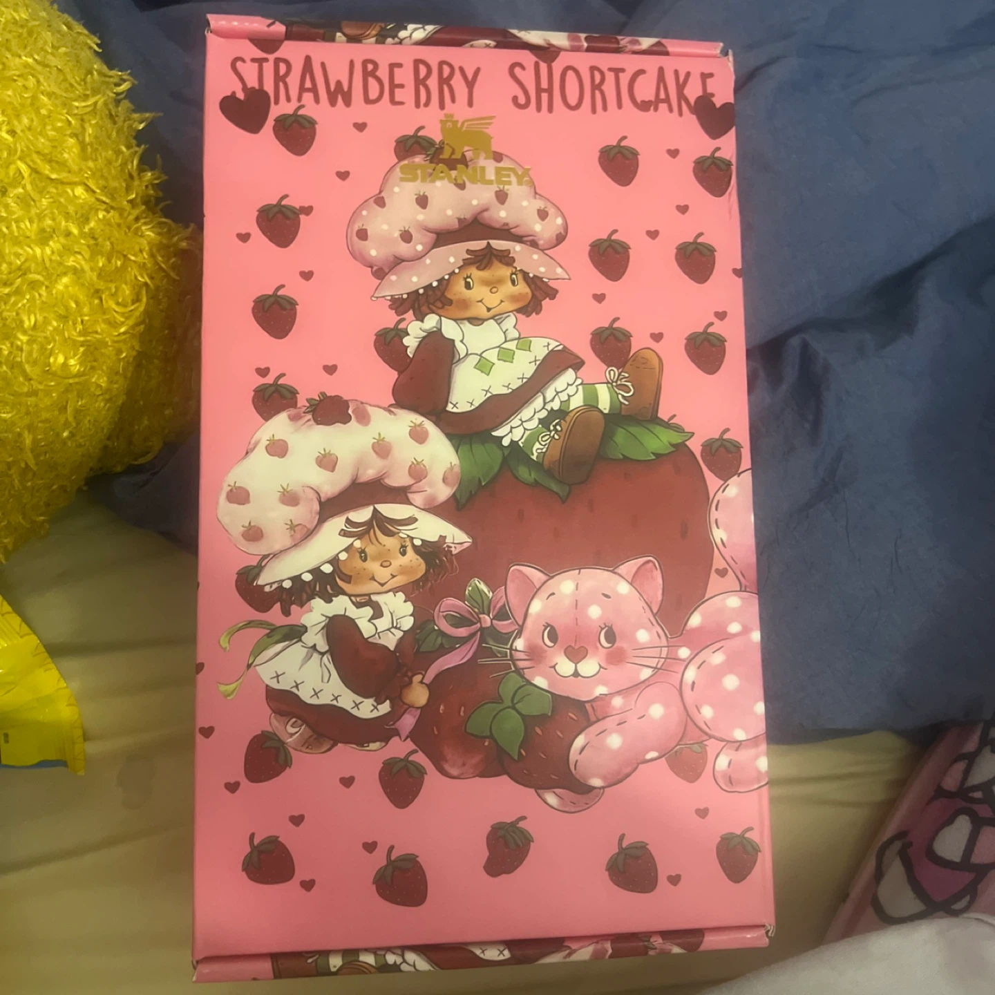 Stanley Quencher H2.0 Tumbler 40 oz Strawberry Shortcake