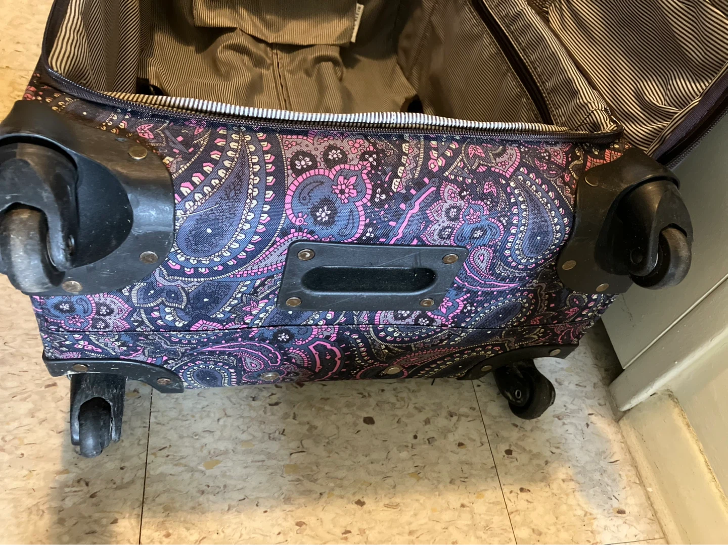 Spinner Luggage Bag - photo 5