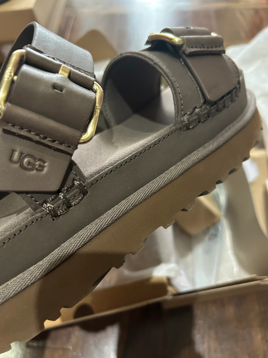 UGG Goldenstar Villa Brown Sandals - photo 4