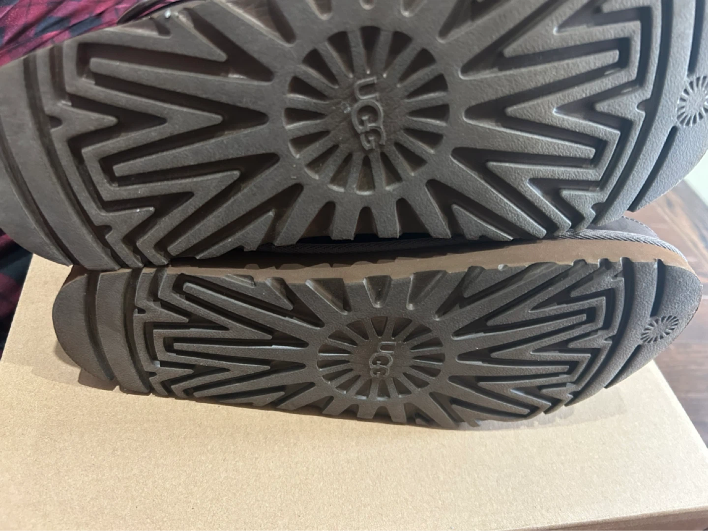 UGG Goldenstar Villa Brown Sandals - photo 2