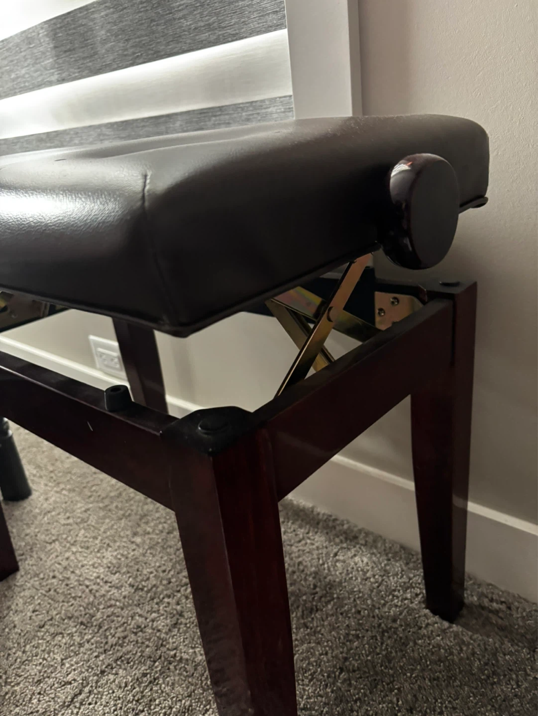 Adjustable Piano Bench -EVICTION SALE - photo 3